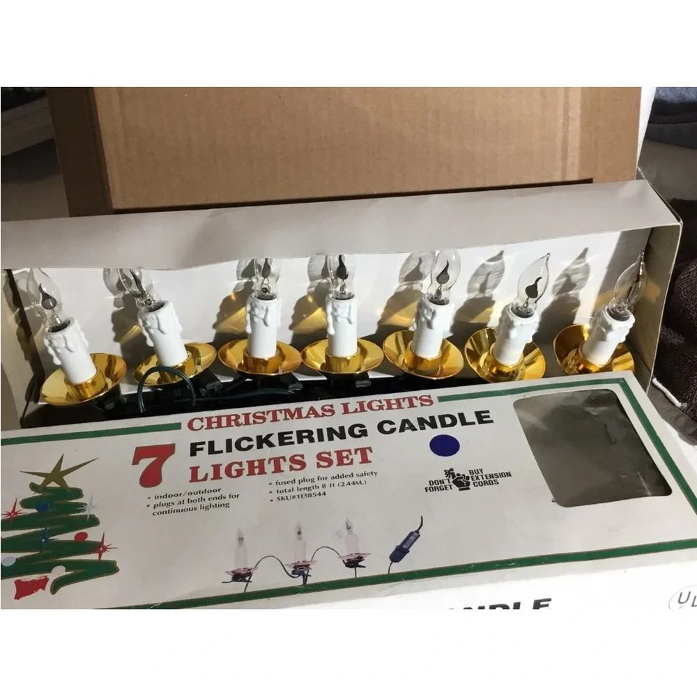Everglow String of 7 Flicker Candle Flame Christmas Lights, Green Wire